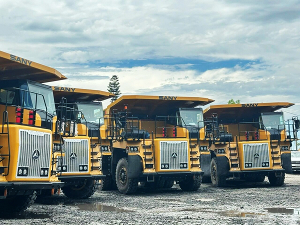 SANY Mining Trucks Delivered to Vietnam